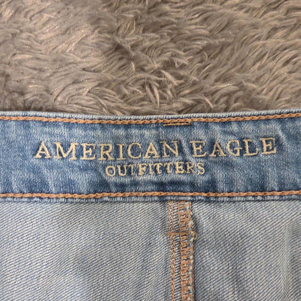 American Eagle Outfitters Light Blue Distressed Denim Cutoff Shorts Size 14! - Picture 2 of 12